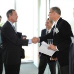 Incontro d'affari tra professionisti, consulenza M&A