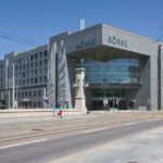 Edificio della Borsa svizzera SIX a Zurigo, mercati azionari svizzeri